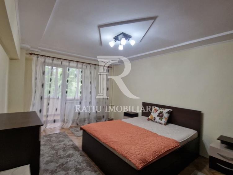 Apartament cu 2 camere decomandat, mobilat în Spitalul Județean