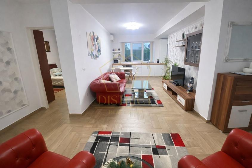 Apartament cu 3 camere decomandat, mobilat în Braytim