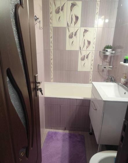 Apartament cu 2 camere, mobilat în Vasile Aaron