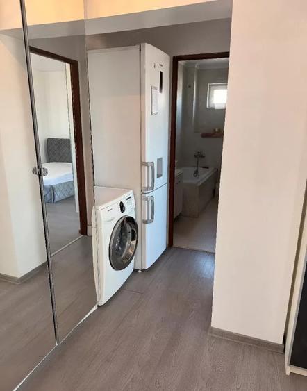 Apartament cu 2 camere decomandat, mobilat în Kamsas