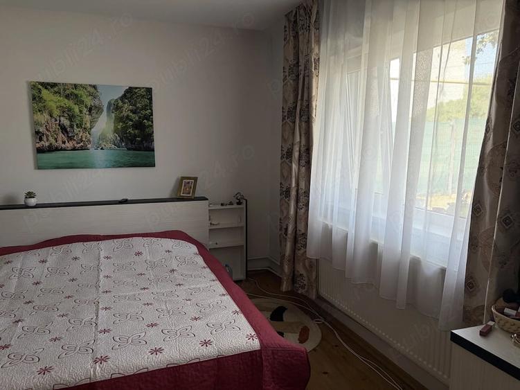 Casă cu Teren 900 Mp în Central