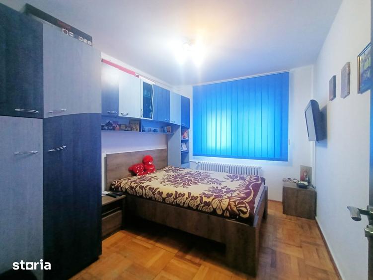 Apartament cu 2 camere semidecomandat în Aurel Vlaicu