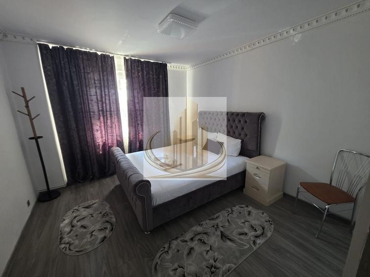 Apartament cu 4 camere decomandat, mobilat în Lipovei