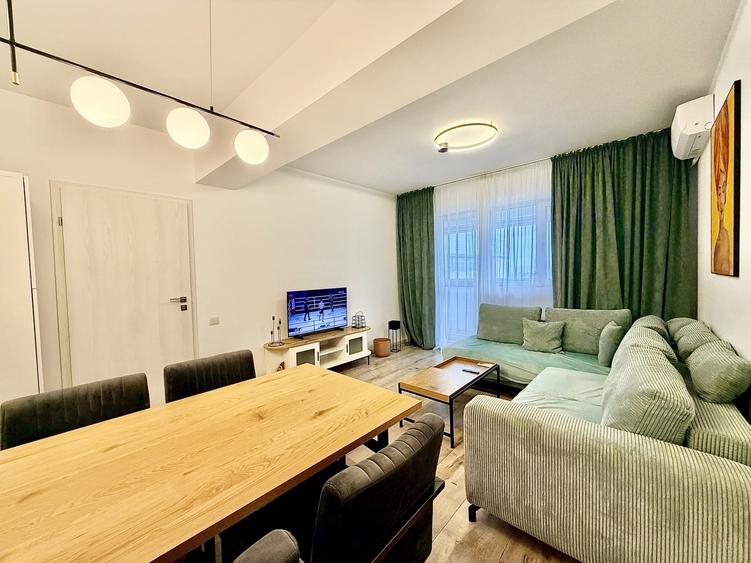Apartament cu 2 camere decomandat, mobilat în Apărătorii Patriei
