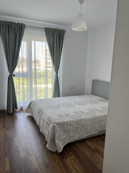 Apartament cu 3 camere decomandat în Popoveni