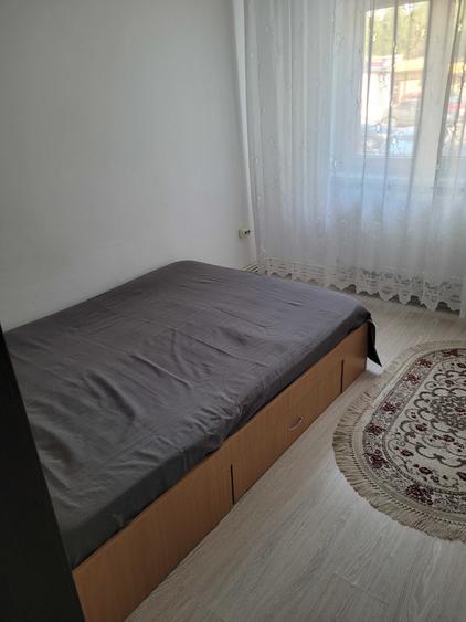 Inchiriez apartament 2 camere - 5