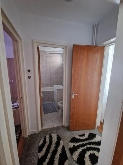 Apartament cu 3 camere în Dristor