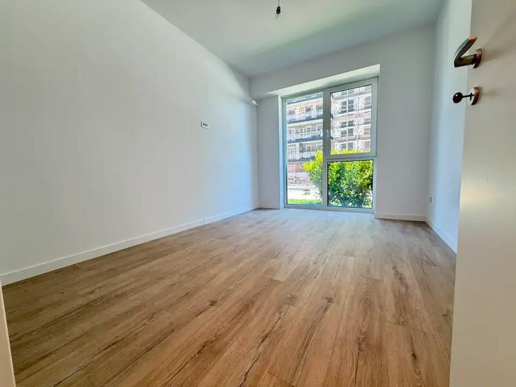 Apartament cu 2 camere decomandat în Theodor Pallady