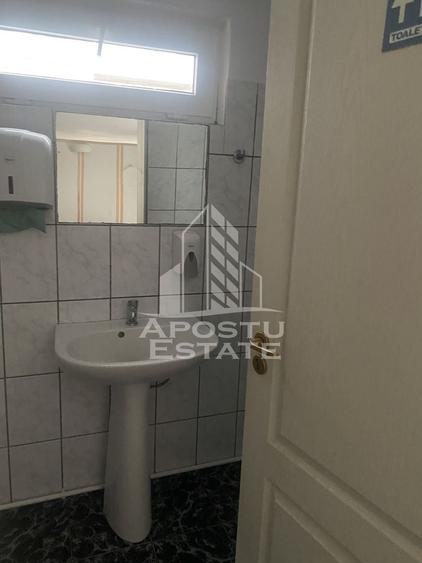 Casă individuală cu 5 camere cu Canalizare în Fabric