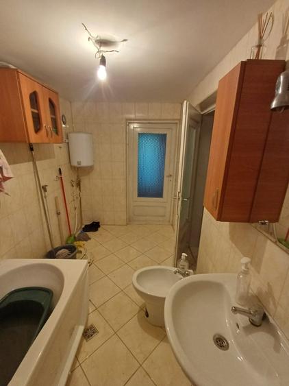 casa  cu 6500mp teren intravilan - 2