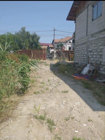 Casă cu 4 camere în Tătărași