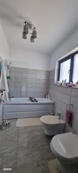 Vand vila noua, mobilata, zona linistita in Stefanesti, jud. Arges - 13