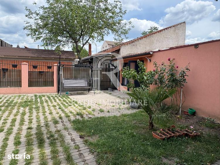 Casă cu 4 camere cu Teren 293 Mp în Orașul Nou