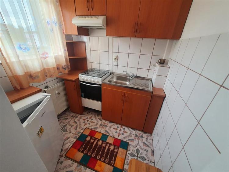 Garsonieră semidecomandată, mobilată în Obcini