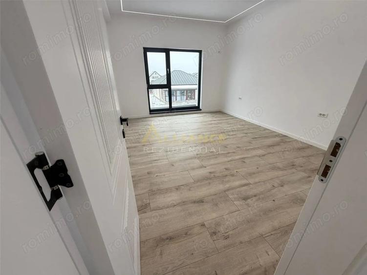 Casă cu 4 camere cu Teren 540 Mp în Berceni