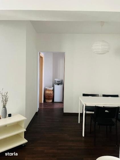 Apartament cu 2 camere semidecomandat în Victoriei