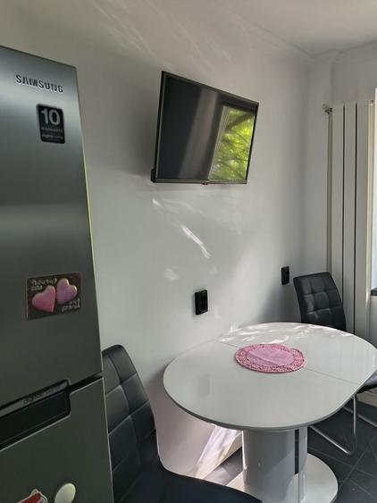 Persoana fizica Apartament 2 camere Cantemir cu loc parcare inclus - 2