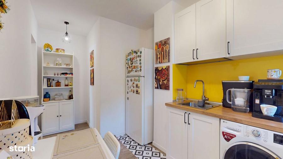 Apartament cu 3 camere decomandat, mobilat în Doamna Ghica