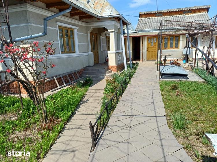 Casă cu 3 camere cu Teren 480 Mp în Central