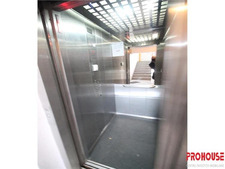 Apartament cu 2 camere decomandat în Ultracentral