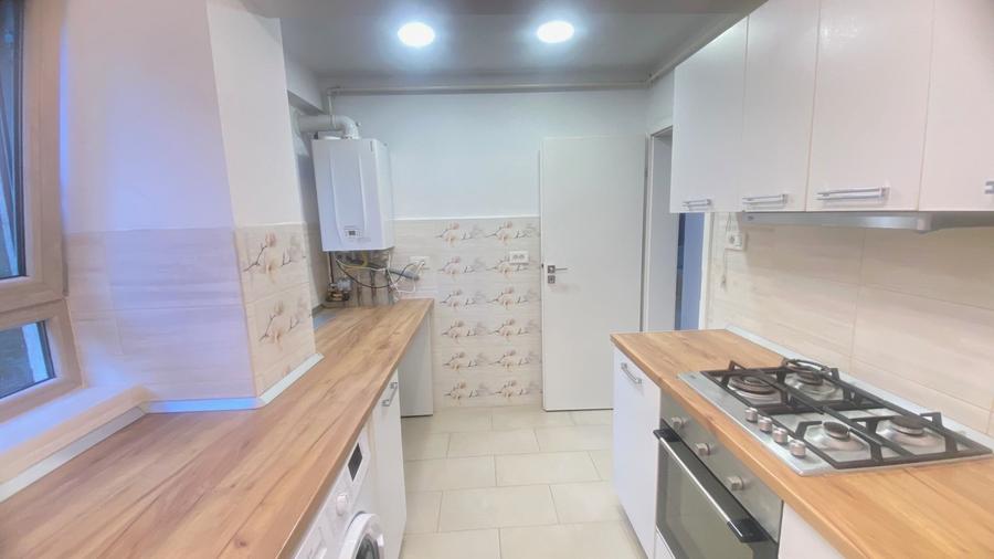 Apartament cu 2 camere semidecomandat, mobilat în Tineretului