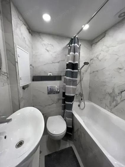 Garsonieră decomandată în Răcădău
