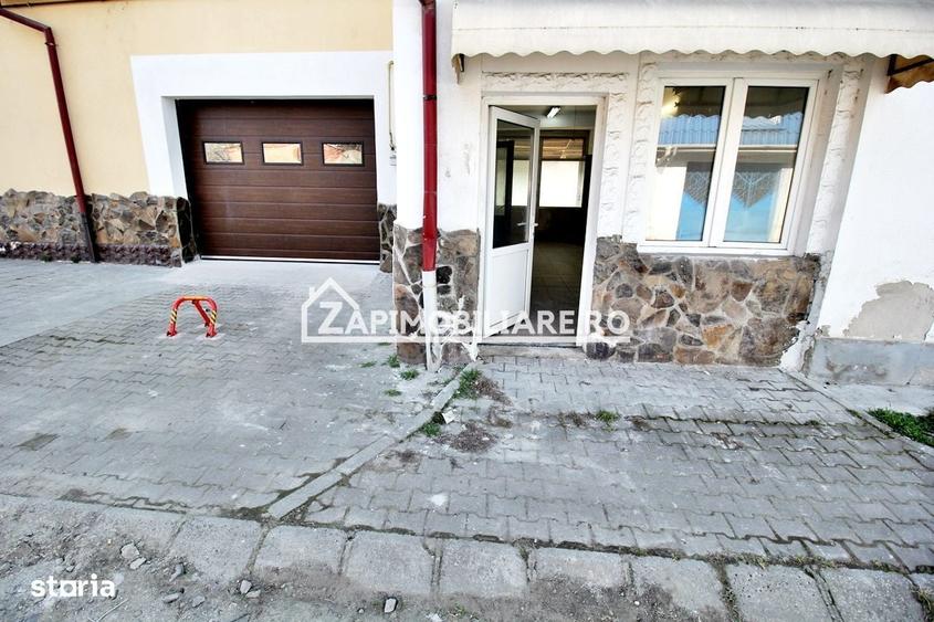Spațiu comercial, de 70 mp, în Vălureni