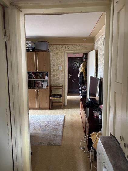 Apartament cu 2 camere semidecomandat în Astra