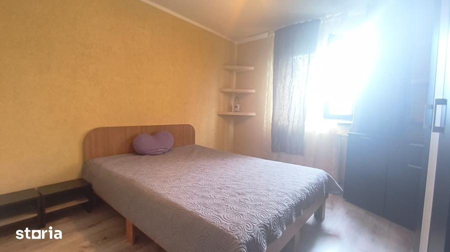 Apartament cu 4 camere în Dacia