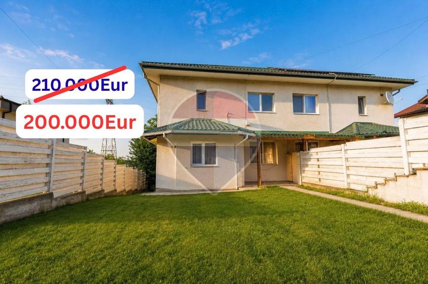 Duplex cu 4 camere cu Teren 326 Mp în Bucium