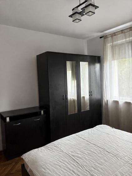 Apartament cu 3 camere, mobilat în Vatra Luminoasă