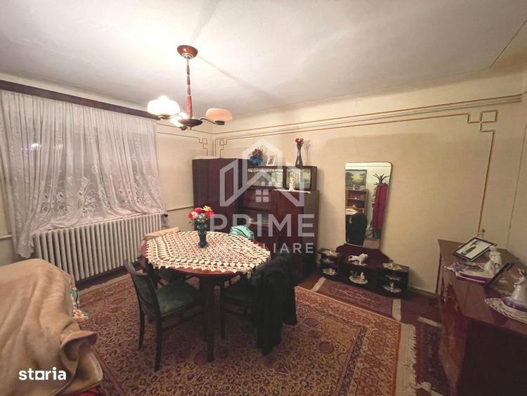 Casă cu 4 camere în Suseni