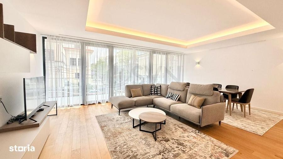 Apartament cu 4 camere, mobilat în Primăverii
