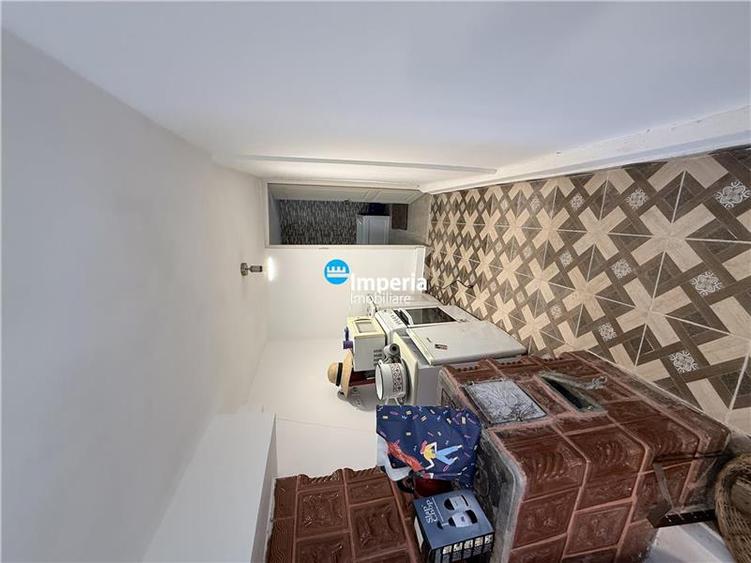Casă individuală cu 3 camere cu Teren 4200 Mp în Mălăești