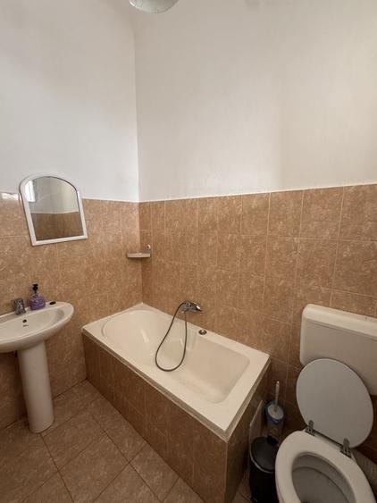 Apartament cu 2 camere decomandat în Exterior Vest