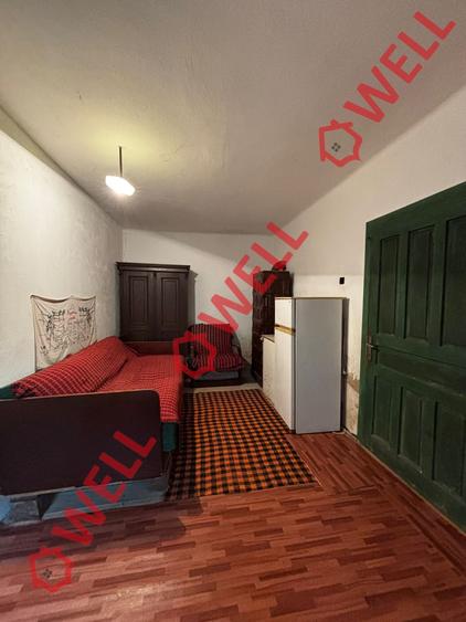 Casă cu 1 camere cu Teren 1842 Mp în Jimbor