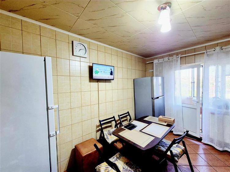 Apartament cu 3 camere decomandat în Lunca Cetățuii