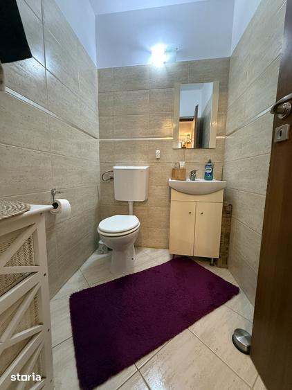Apartament cu 3 camere decomandat în Soarelui