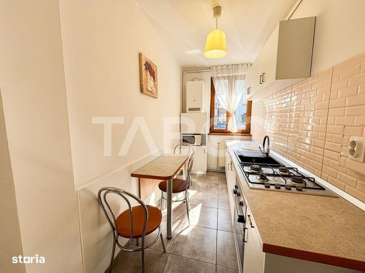 Apartament cu 3 camere decomandat în Horea