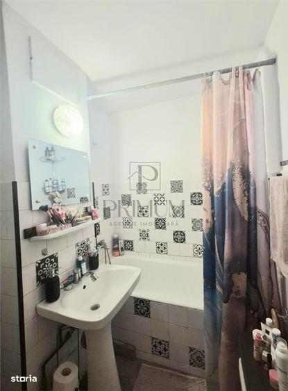 Apartament cu 2 camere semidecomandat în Dâmbovița