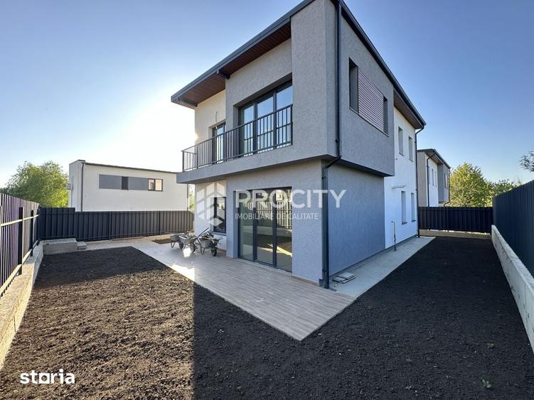 Casă cu 4 camere cu Teren 280 Mp în Bârnova