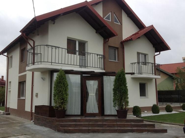 Casă cu 4 camere cu Teren 700 Mp în Exterior Vest