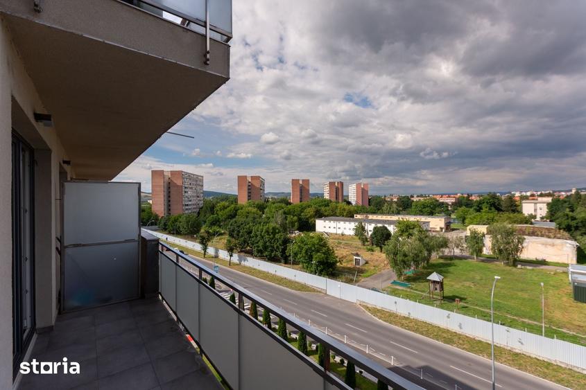 Apartament cu 2 camere decomandat în Libertății