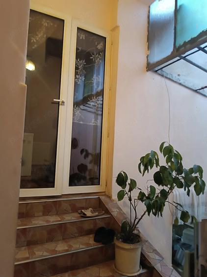 Casă cu 3 camere cu Teren 40 Mp în Central