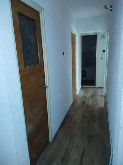 Apartament cu 3 camere decomandat în Rahova