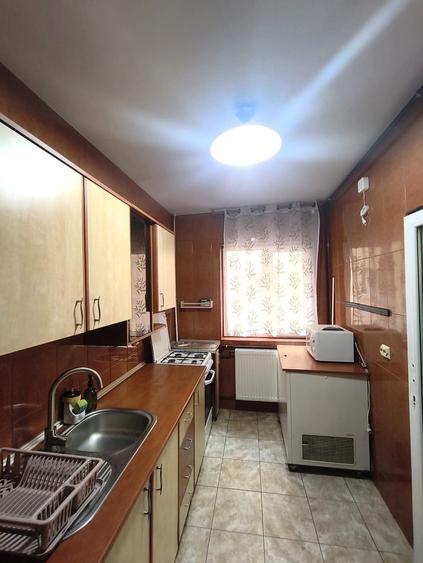 Apartament cu 2 camere decomandat în Brâncoveanu