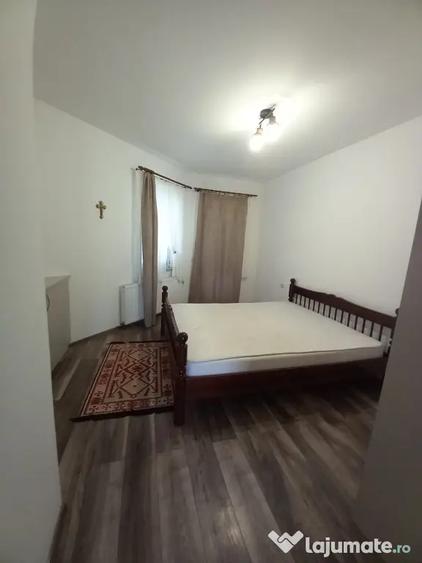 Casă cu 3 camere în Lisaura