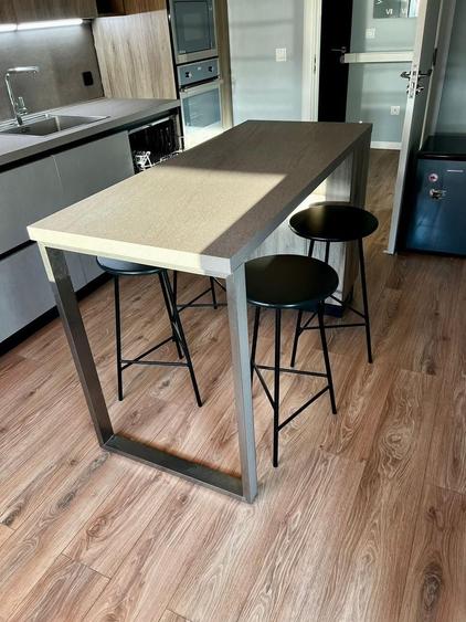 Apartament cu 2 camere decomandat, mobilat în Tudor