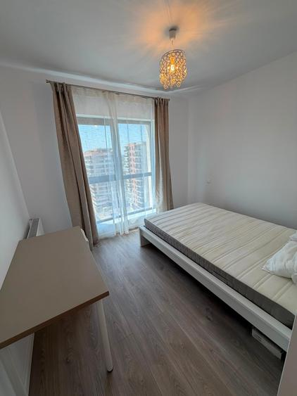 Apartament cu 3 camere decomandat în Grozăvești