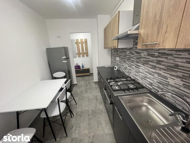 Apartament cu 2 camere semidecomandat în Vasile Aaron